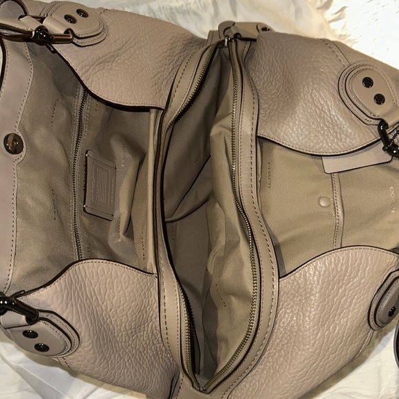 Coach Handbag - Picture 5 of 10